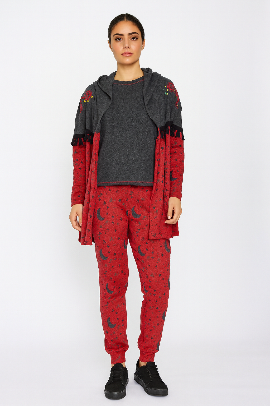 طقم قطيفة شتوي بنقشة النجوم – 3 قطع