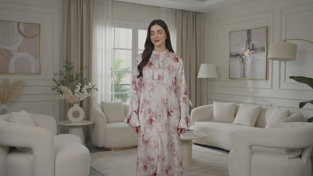 فستان ماكسي ستان بزخارف أزهار وأكمام طويلة
